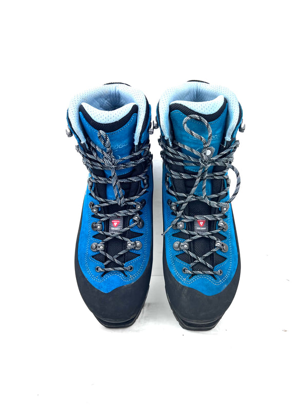 Lowa Alpine Expert II GTX mountaineering boots , size 40