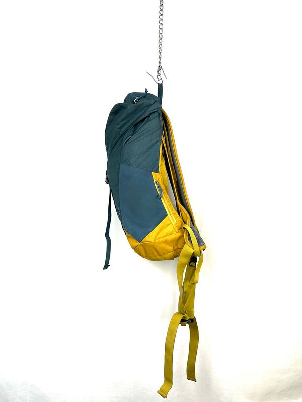 Deuter AC Lite 16 hiking backpack