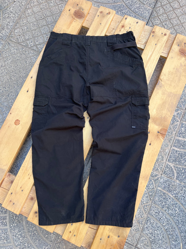 5.11 TACTICAL SERIES pants , size 38