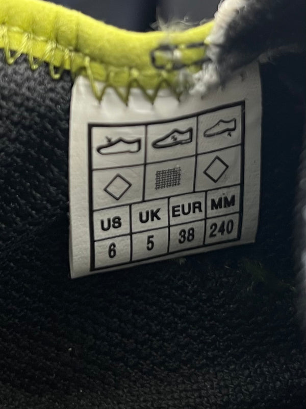Evolv Defy climbing shoes