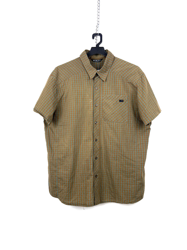 Arcteryx shirt , size M-L