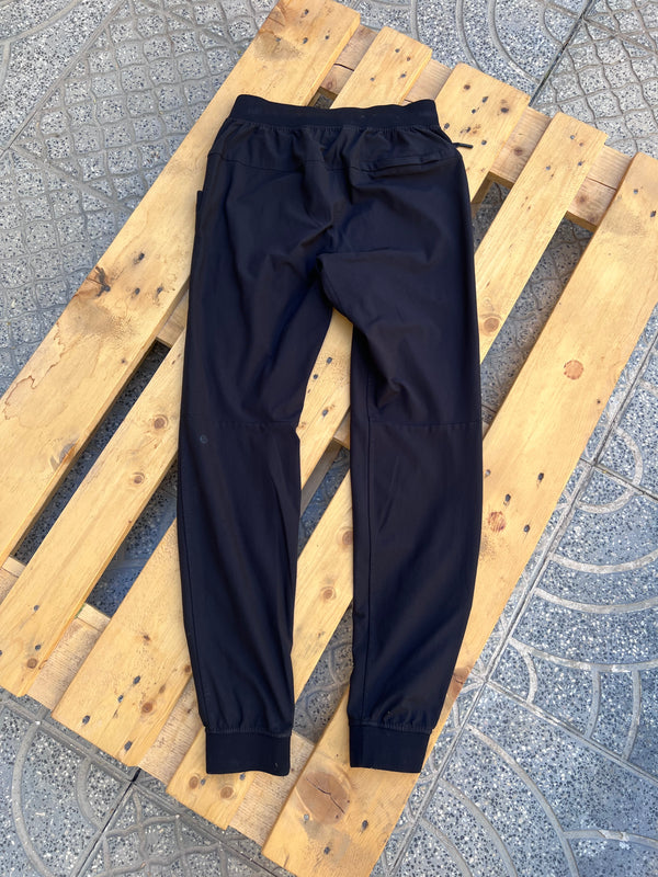 Lululemon pants , size S