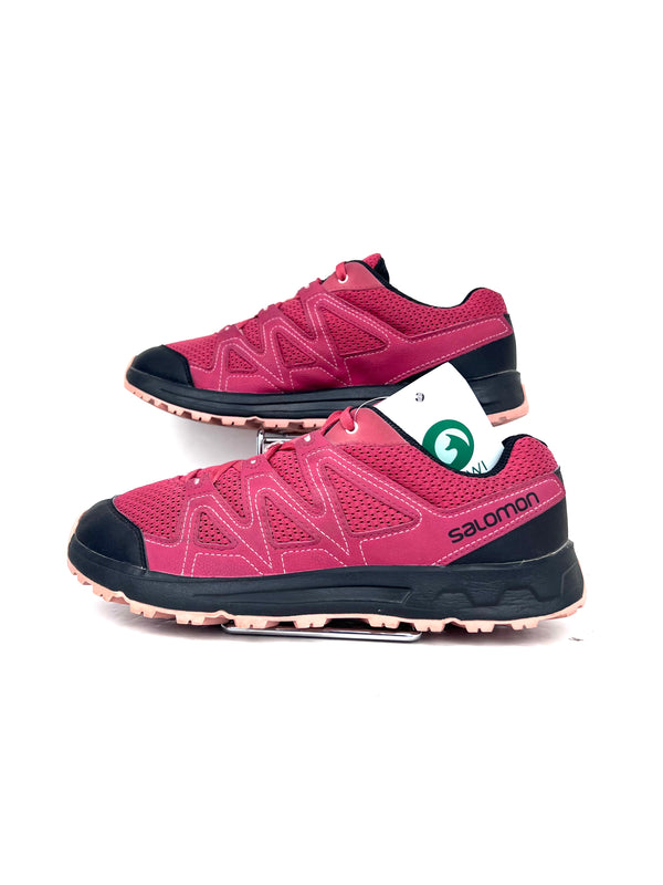 Salomon Blackstonia W women's hiking shoes , size 40