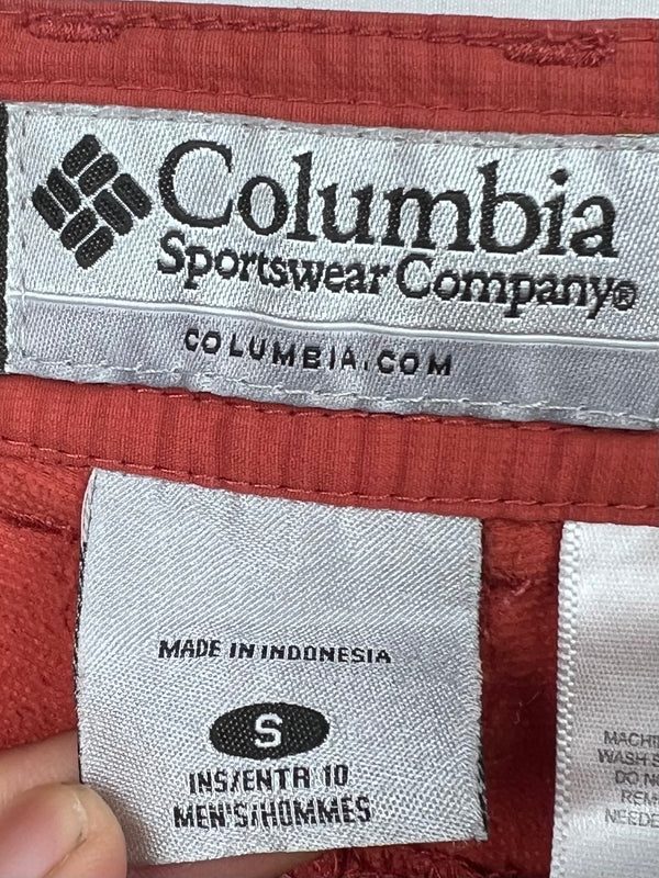 Columbia cargo short , size S-M