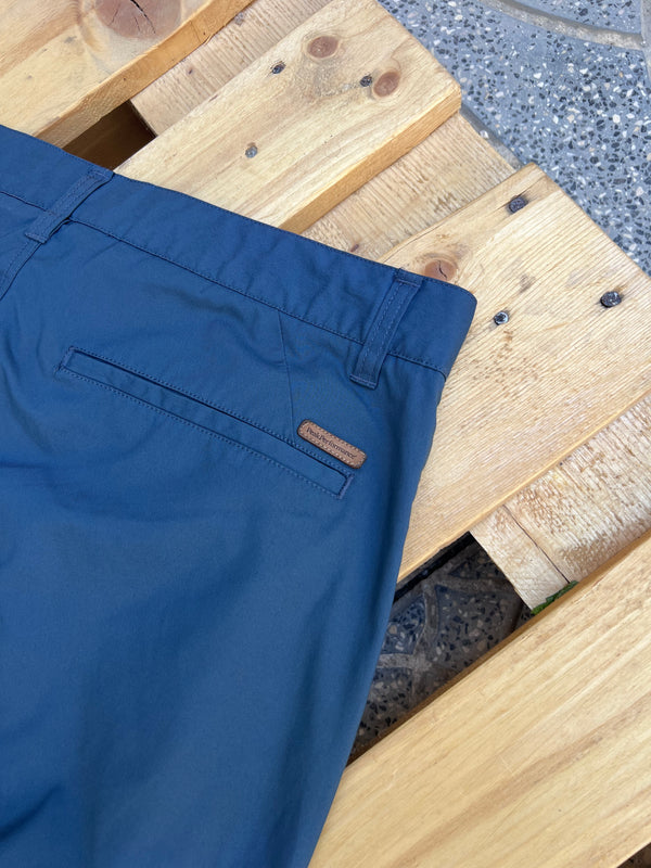 Peak performance hiking pants , size 33-34