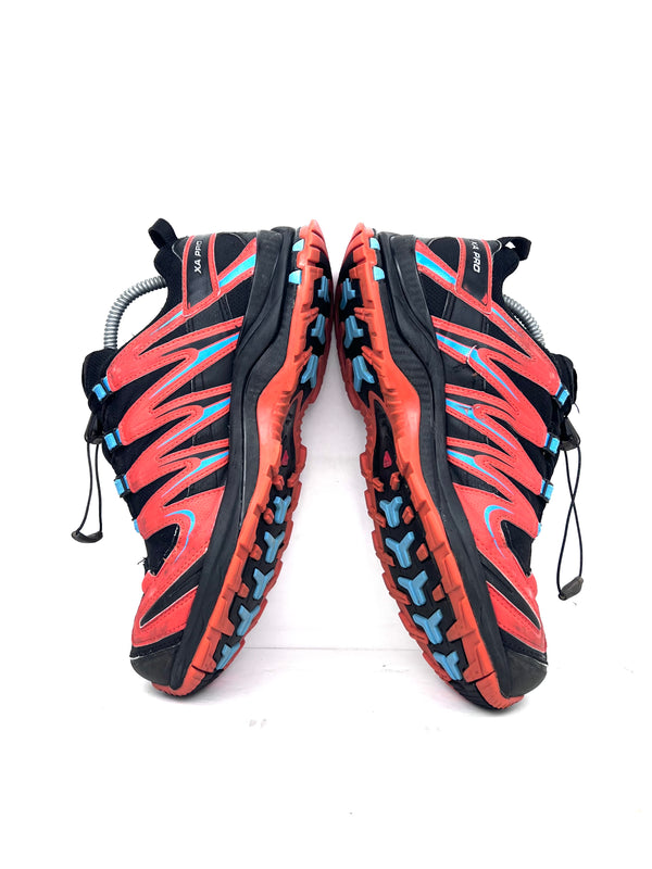 Salomon XA Pro 3D GTX trail running shoes , size 42 2/3