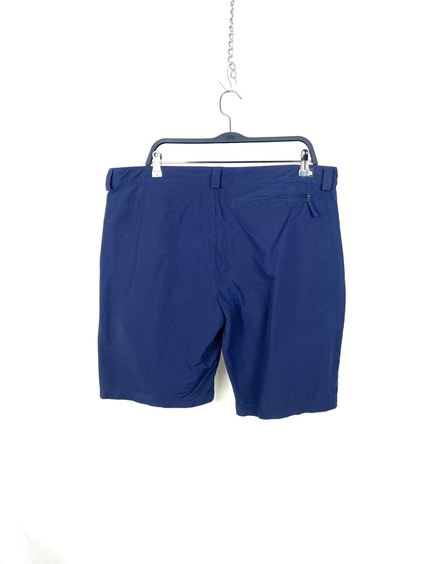 The North Face Short , size 38