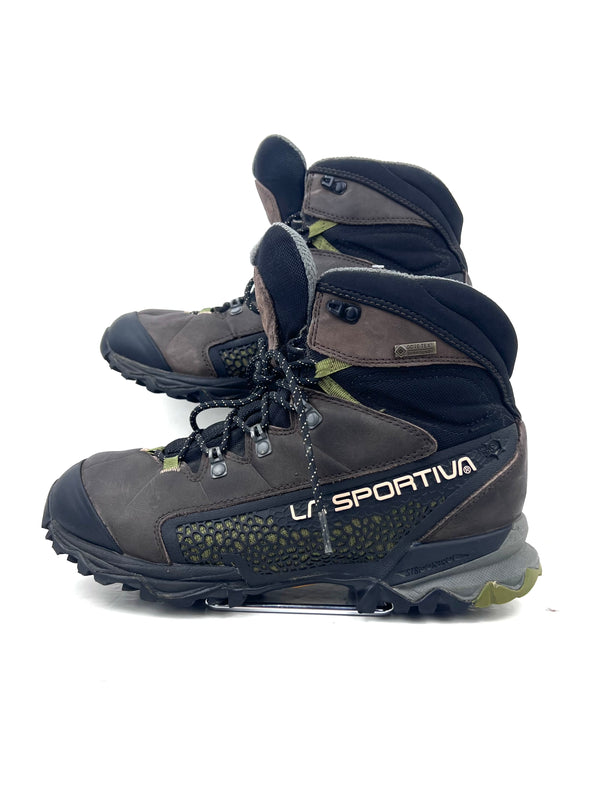 La Sportiva Nucleo High GTX hiking boots , size 40.5