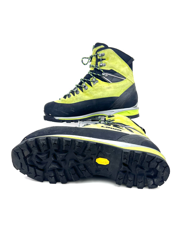 Lowa Alpine Expert II GTX mountaineering boots , size 43.5