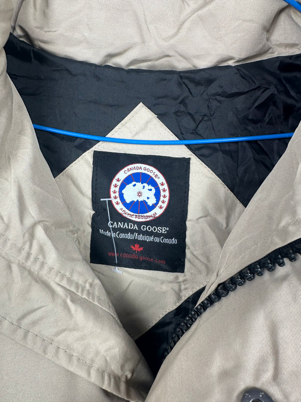Canada Goose puffer jacket women