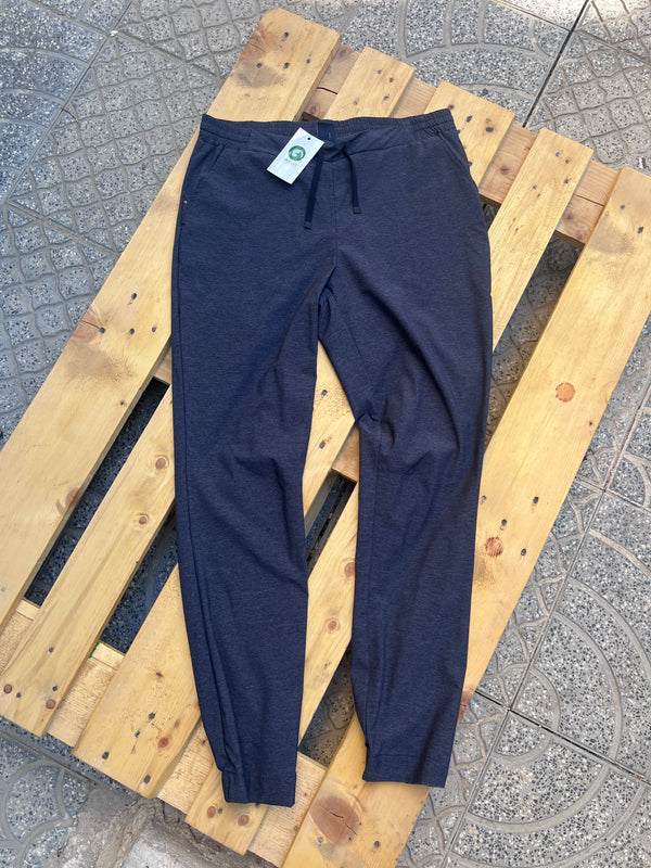 The nature trail sports pants , size 30