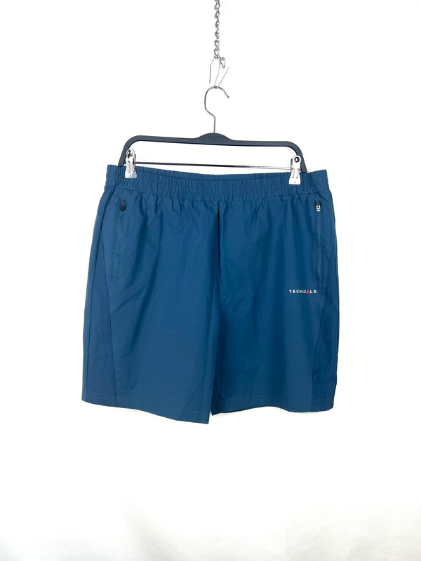 TECHNICALS OUTDOOR PERFORMANCE Short