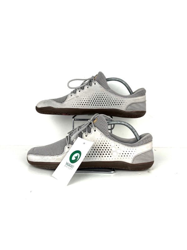 Vivo barefoot shoe