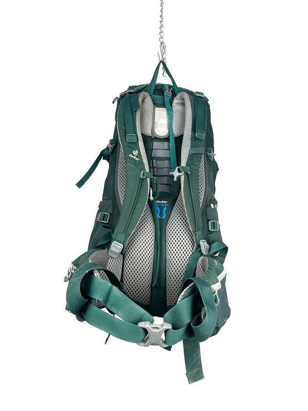 Deuter Aircontact Lite trekking backpack