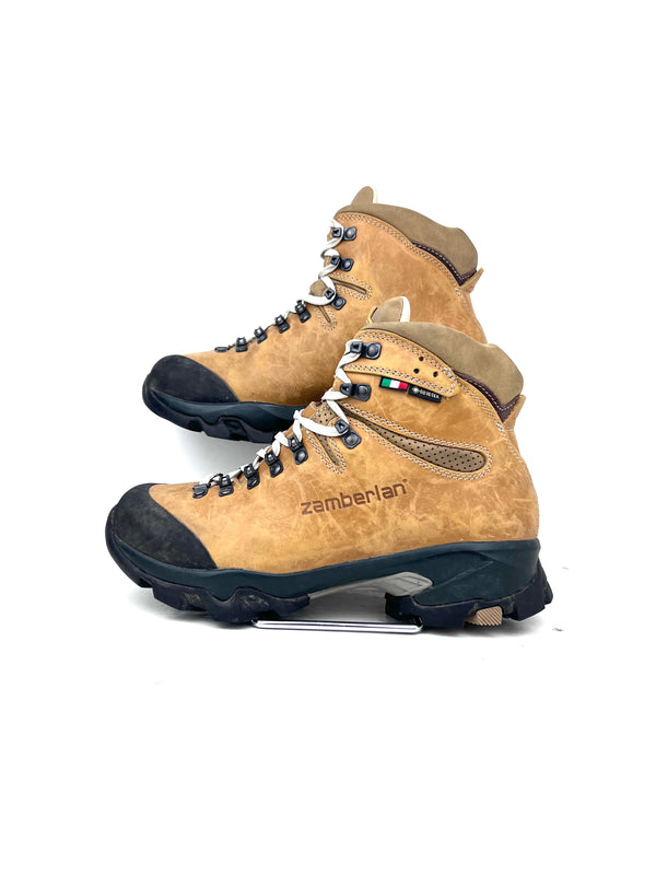 Zamberlan 1996 Vioz Lux GTX RR hiking and backpacking boots , size 40
