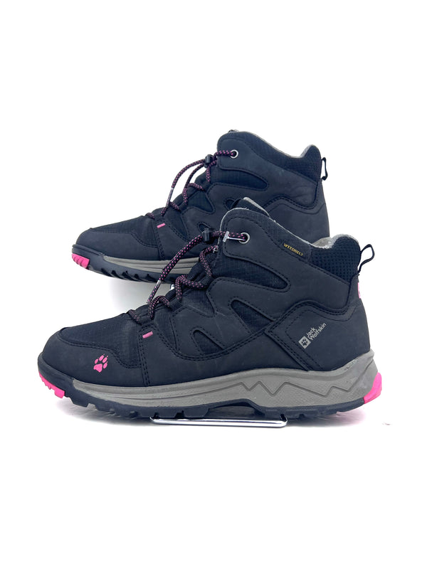 Jack Wolfskin WTR.SHIELD hiking shoes , size 39