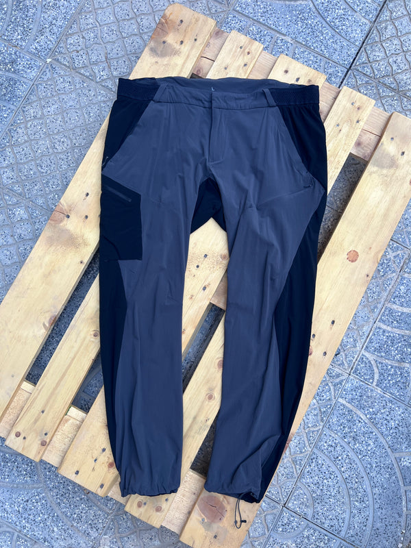 Quechua hiking pants , size 46