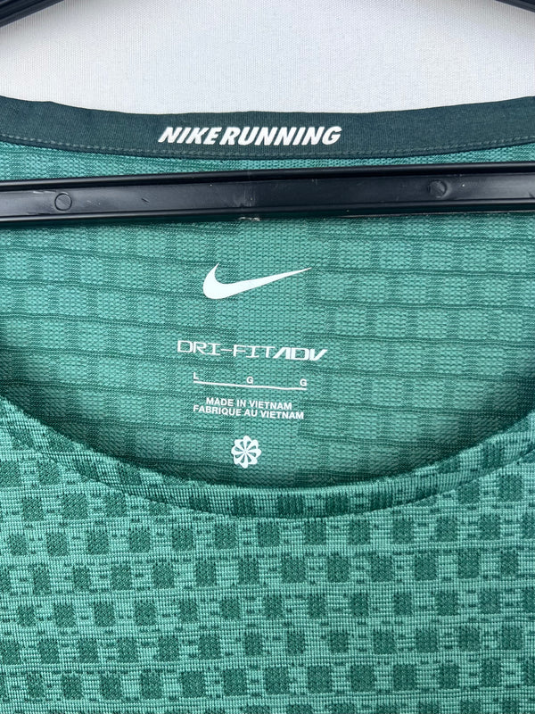 Nike Tech Knit Men's Dri-FIT ADV Short-sleeve Running Top , size L