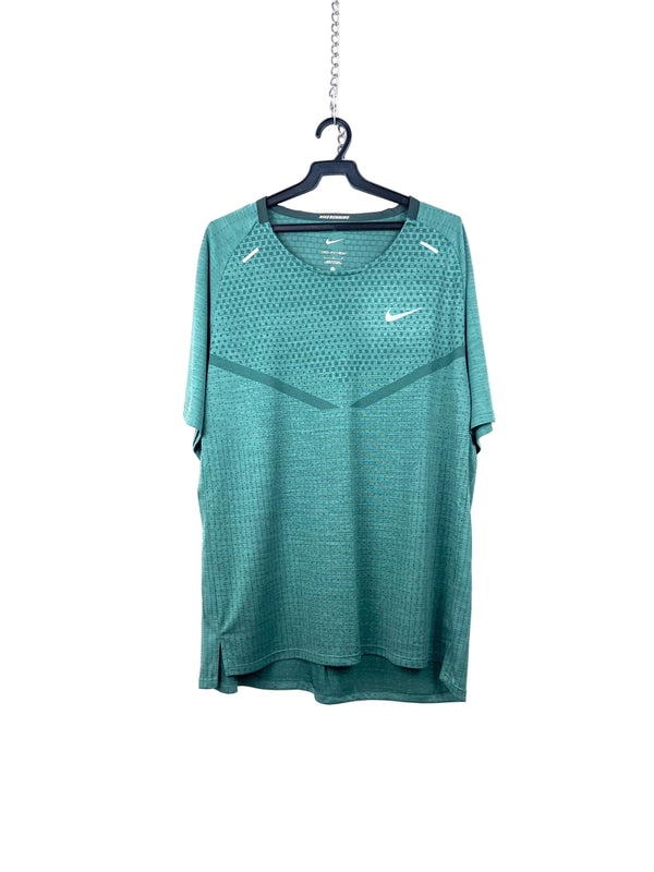 Nike Tech Knit Men's Dri-FIT ADV Short-sleeve Running Top , size L