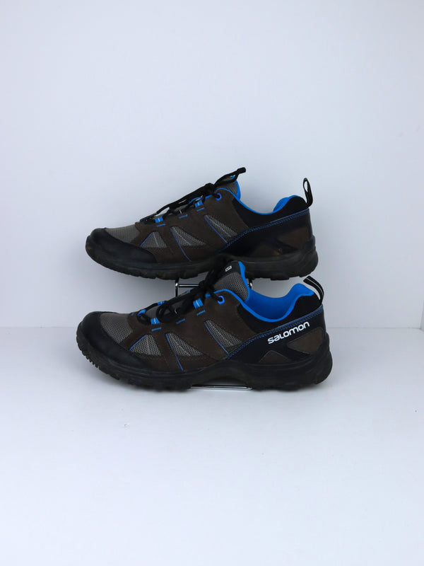 salamon hiking shoe