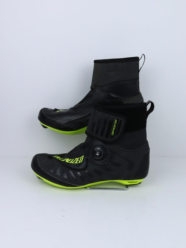 Specialized Defroster road cycling shoes.