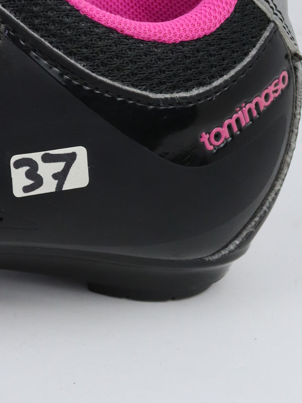 Tommaso Pista 100 women's cycling shoes.