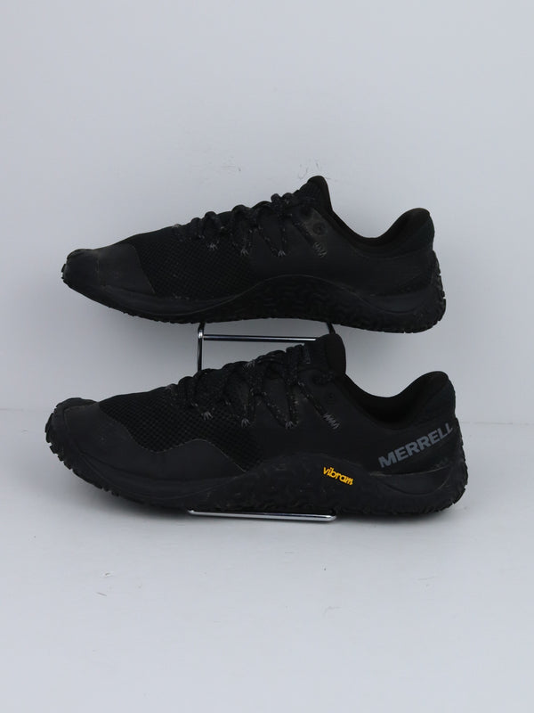 Merrell Trail Glove 7 barefoot trail running shoes featuring a Vibram EcoStep outsole and FloatPro Foam midsole