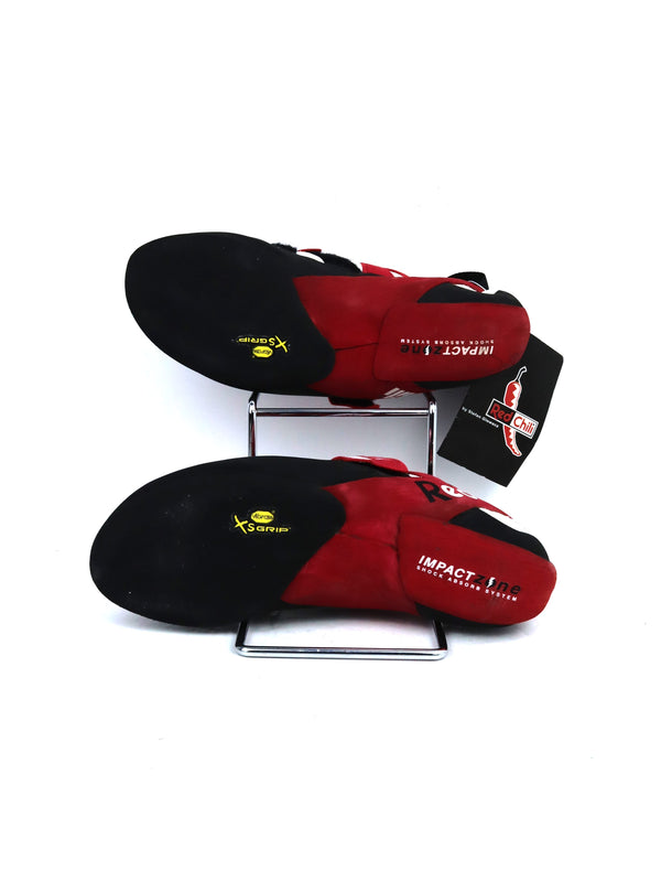 Red Chili Fusion VCR climbing shoes in red and black