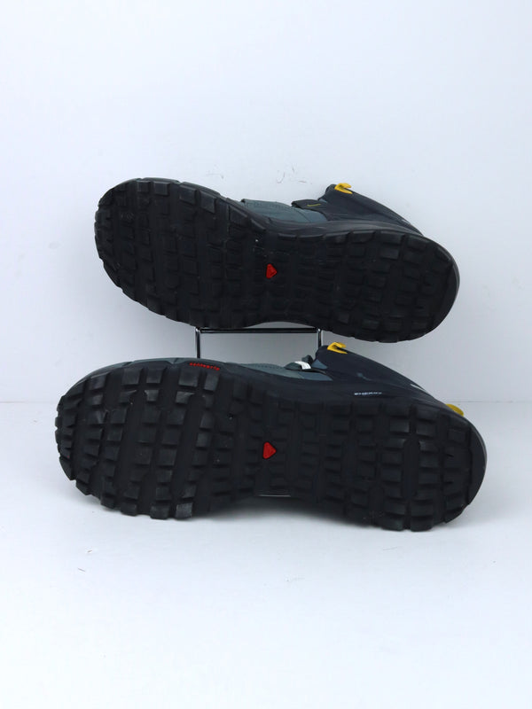 Salomon Odyssey Mid GTX hiking boots