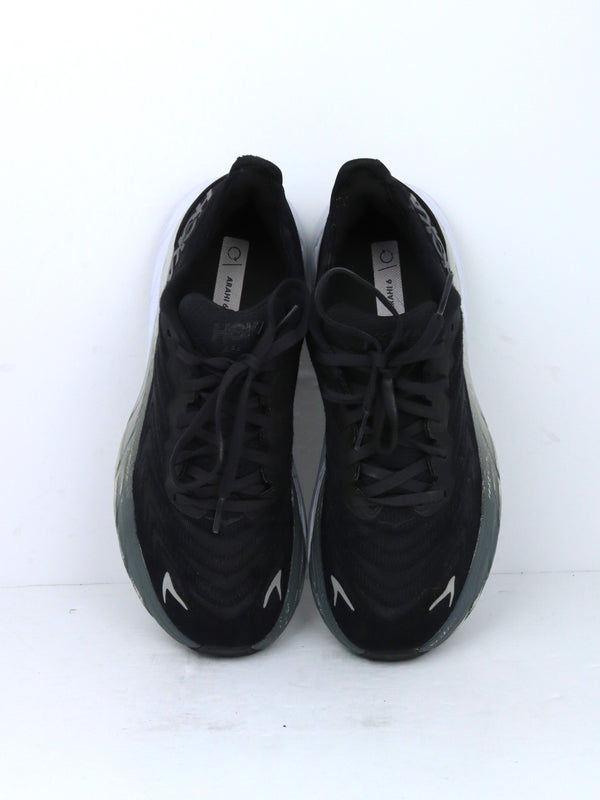 Hoka Arahi 6 men's running shoes in a black and white colorway.