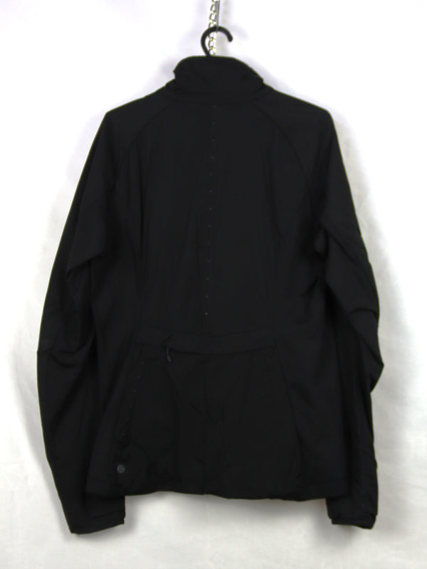 Lululemon Run for Cold black jacket