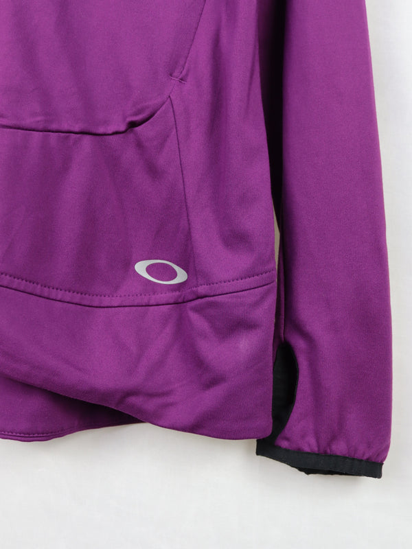 Oakley Women's hooded training or running jacket .