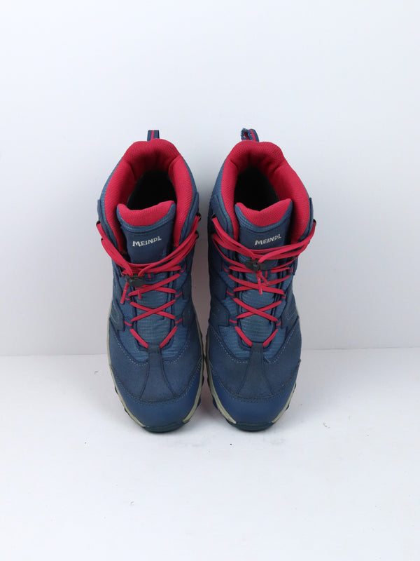 Meindl Arigo Junior Mid GTX hiking boots in blue.
