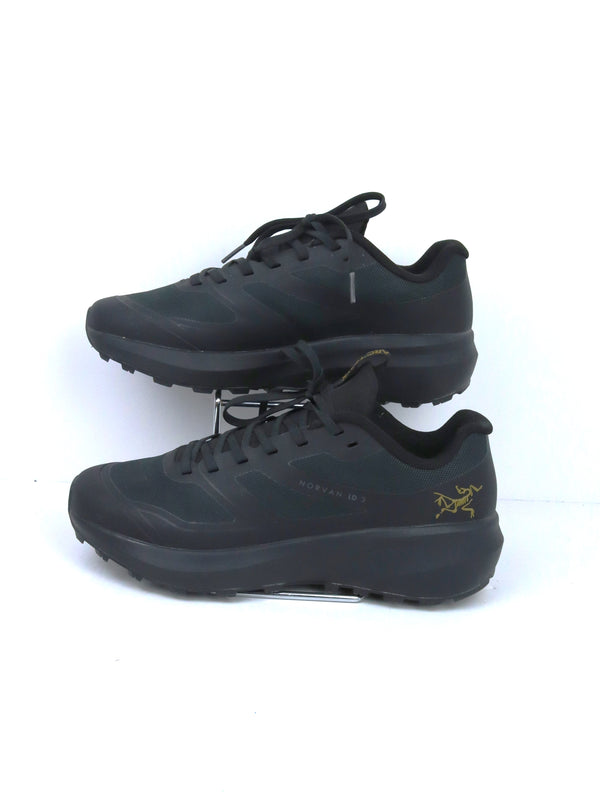 Arc'teryx Norvan LD 3 trail running shoe in an all-black colorway.
